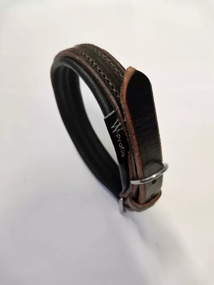 W-profile läderhalsband 50cm svart/mörkbrun - Hundhalsband och selar - 3950000108718 - 2
