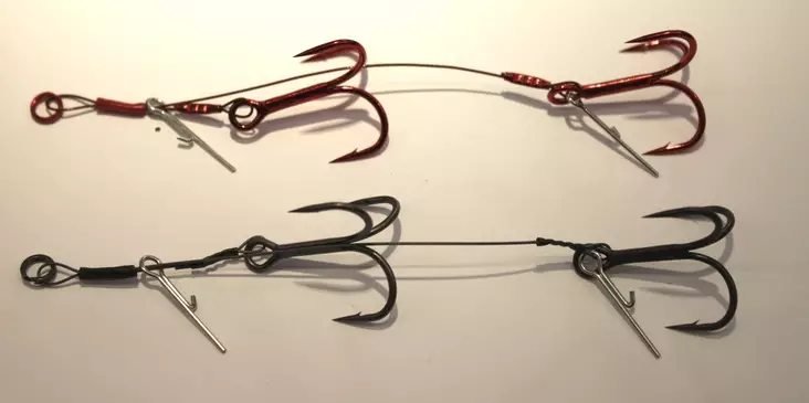 SavageGear Double Carbon Stinger #2/0 18cm 23kg - Fiske krokar - 5706301548849 - 1